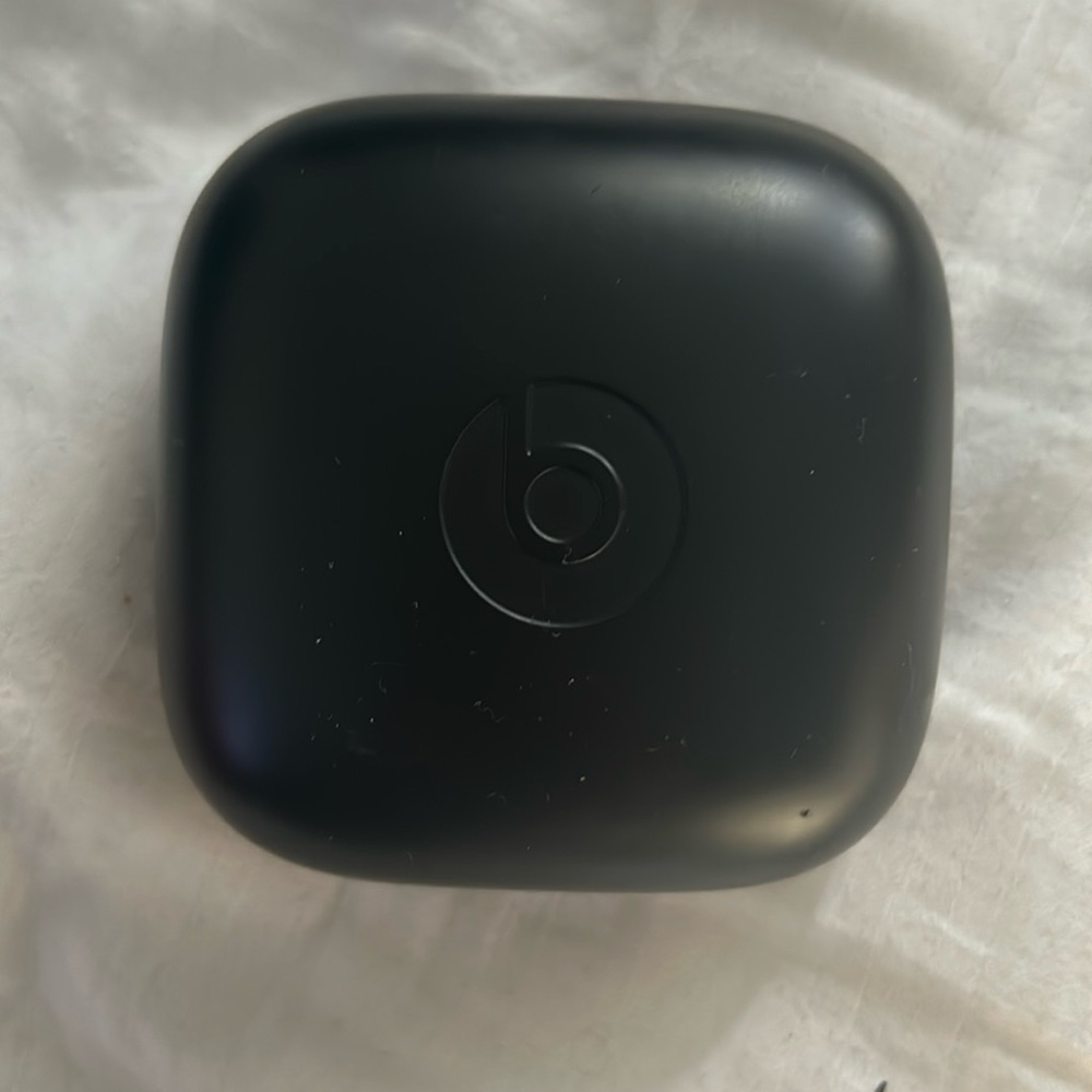 Beats wireless earbuds